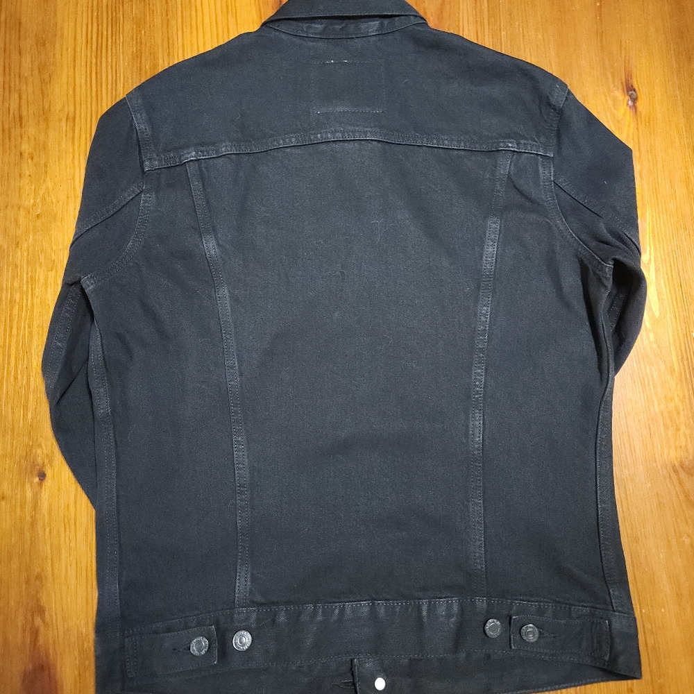 Levi's Dark Jacket - Picture 2 of 6